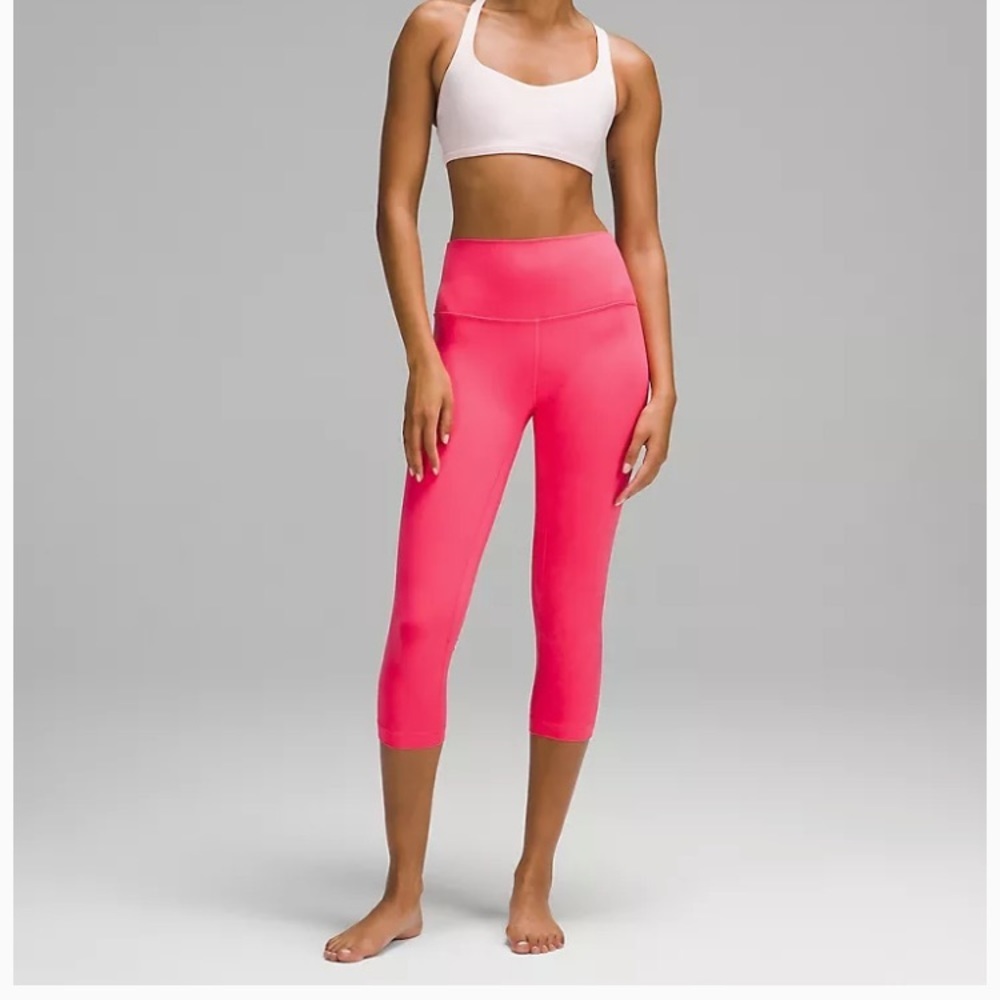 Lululemon Athletica hot pink Capri leggings size 8 workout leggings ankle pants‌